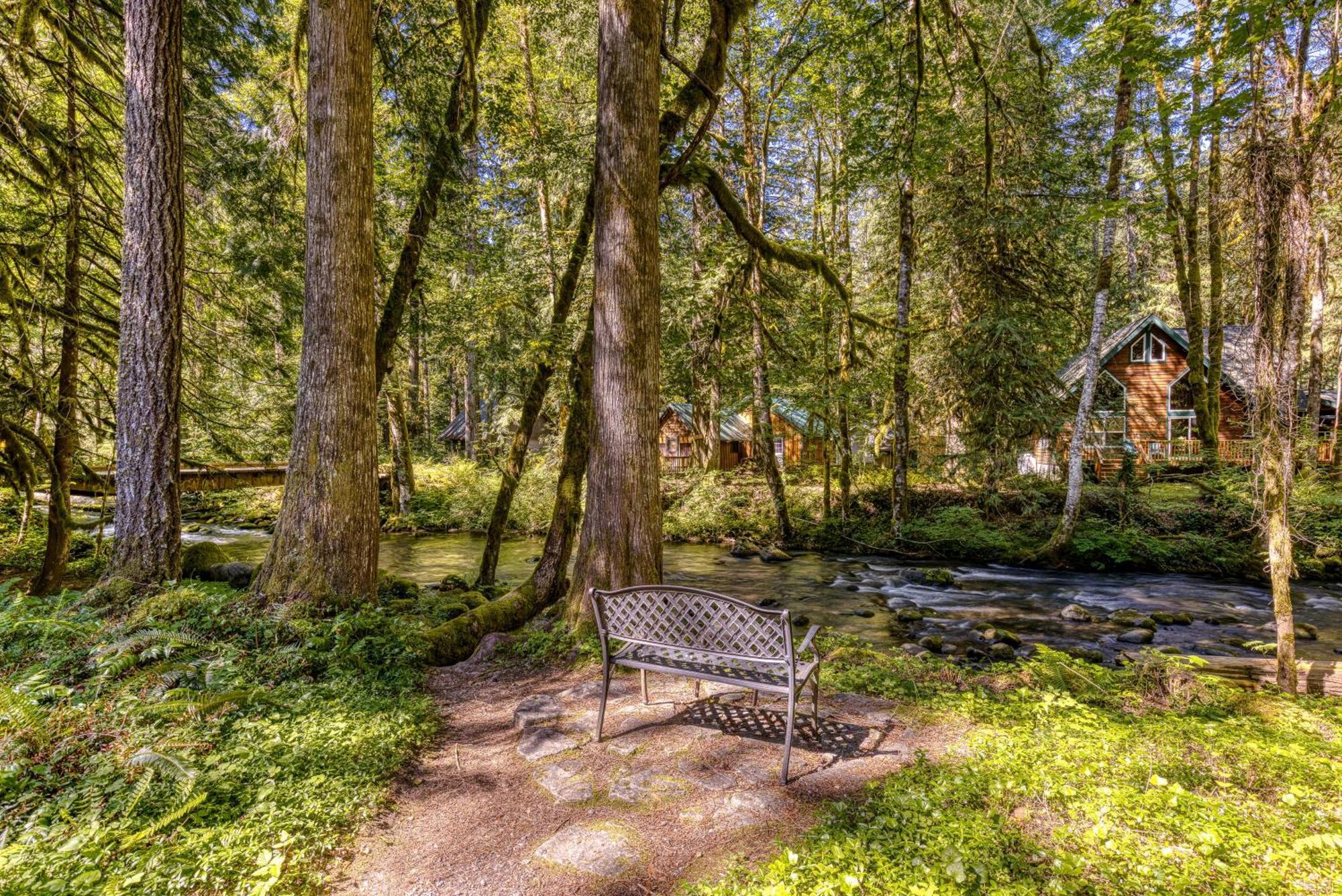 Salmon River Lodge Welches Екстериор снимка