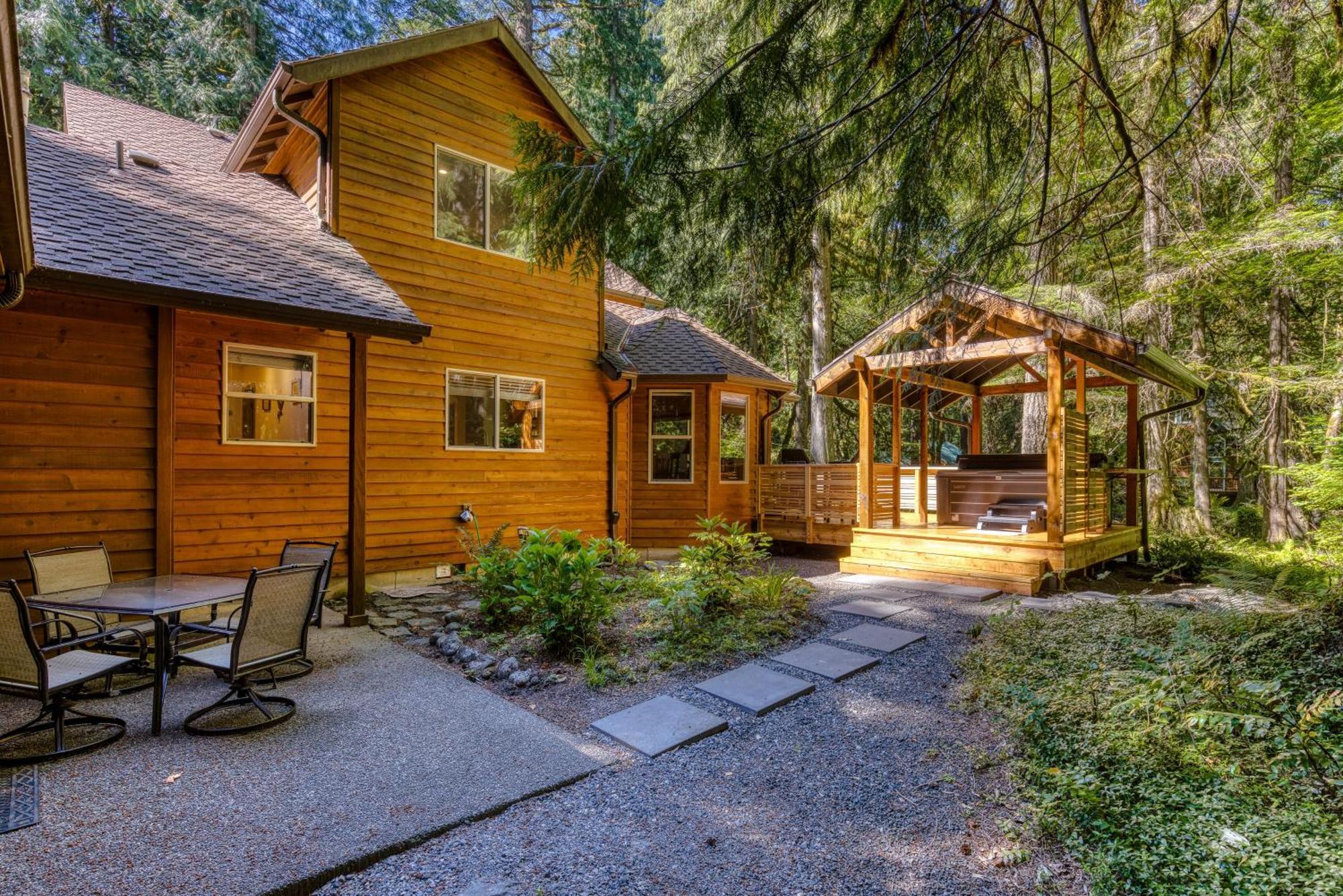 Salmon River Lodge Welches Екстериор снимка